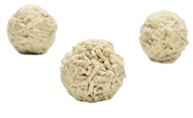 White Clumped Tofu Cat Litter Ball | Scoopable & Flushable by ISEMIPET White clumped tofu cat litter ball – easy to scoop, flushable, and eco-friendly by ISEMIPET